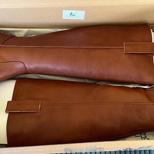 NWT Women’s Aqua Sofft Samantha III tall boots in golden brown